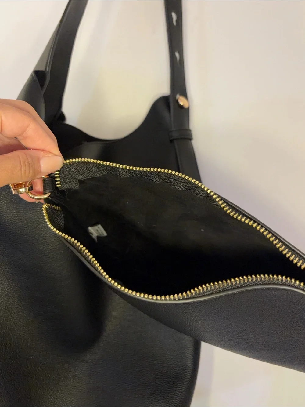 Classic Black Leather Tote Bag - Adjustable Strap